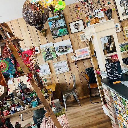 The Art Attic A Stylish Boutique Apartment Builth Wells Zewnętrze zdjęcie
