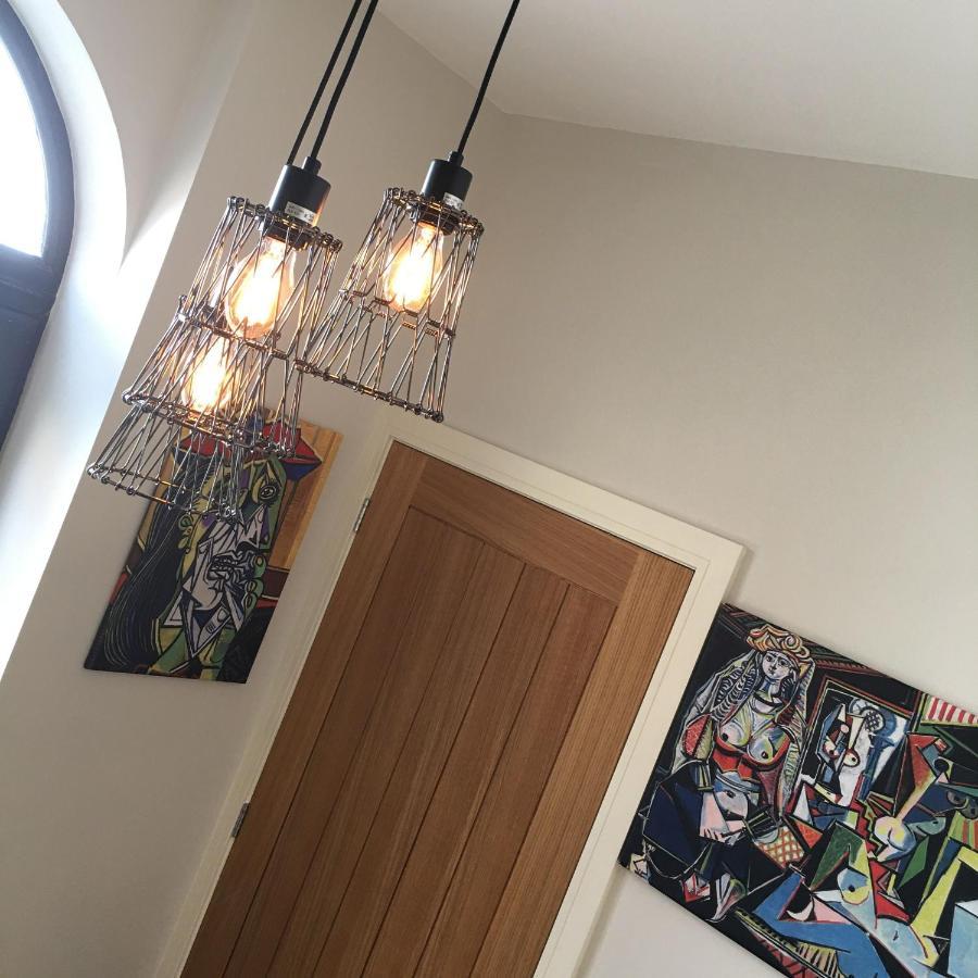 The Art Attic A Stylish Boutique Apartment Builth Wells Zewnętrze zdjęcie