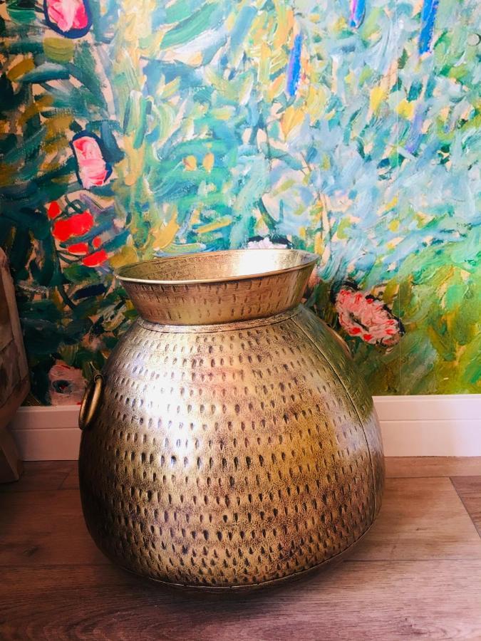 The Art Attic A Stylish Boutique Apartment Builth Wells Zewnętrze zdjęcie