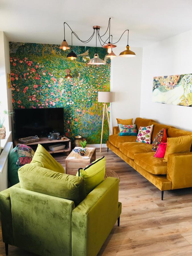 The Art Attic A Stylish Boutique Apartment Builth Wells Zewnętrze zdjęcie